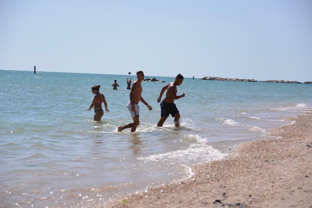Camping Tre Archi Lido di Fermo Eksteriør billede